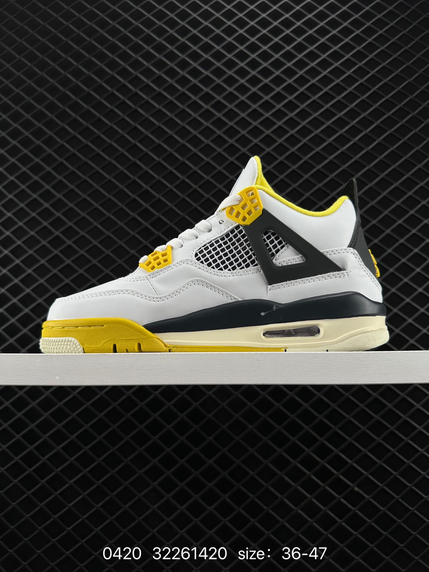 Air Jordan 4 Retro 